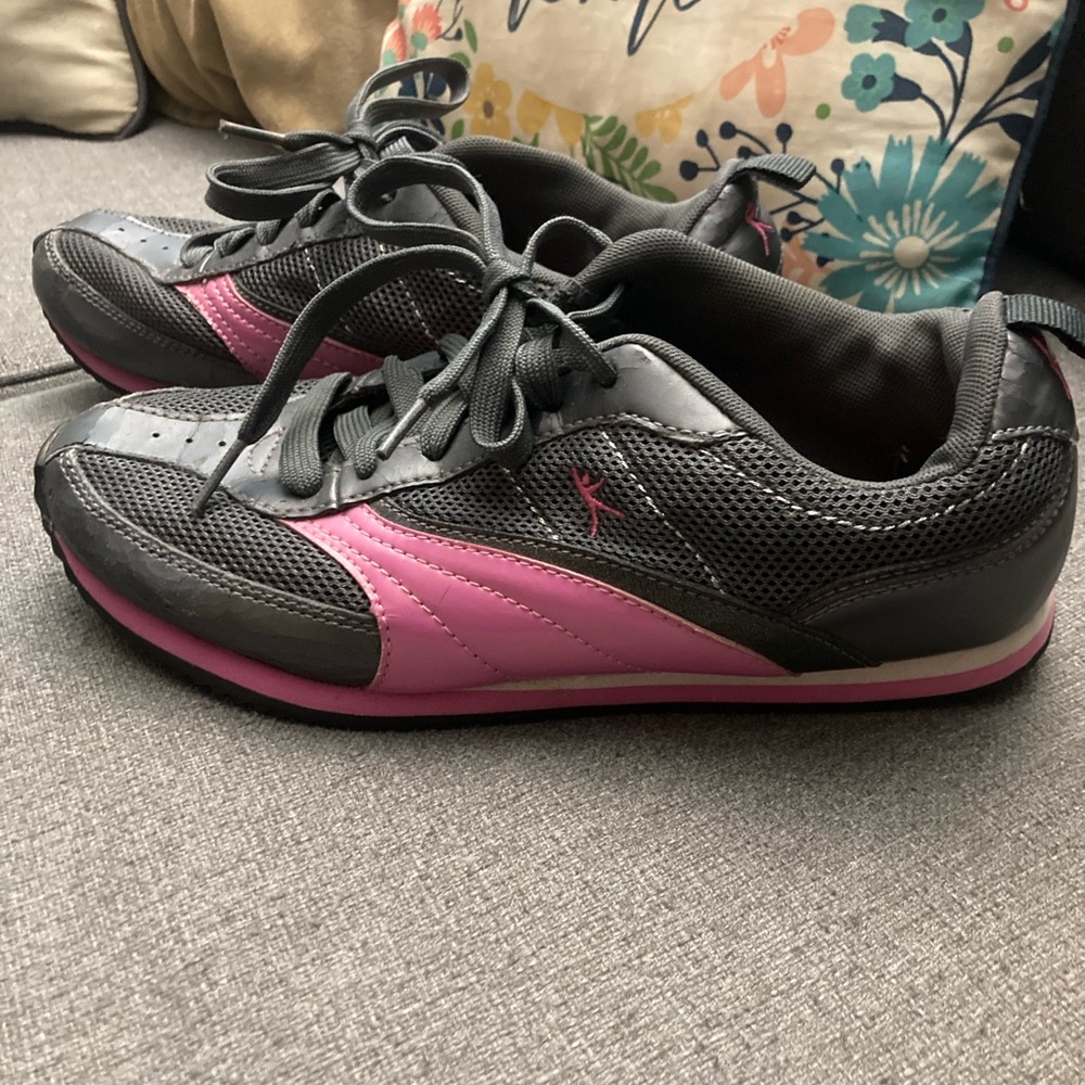 Danskin Sneakers